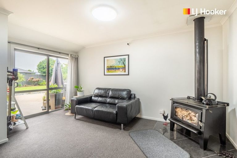 Photo of property in 22 William James Close, Mosgiel, 9024