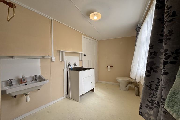 Photo of property in 1016 Brighton Road, Brighton, Dunedin, 9035