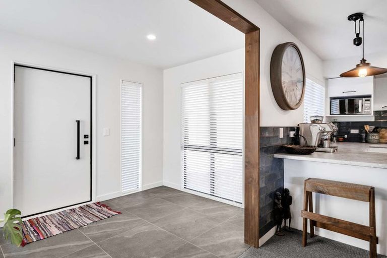 Photo of property in 1 Ward Street, Aramoho, Whanganui, 4500