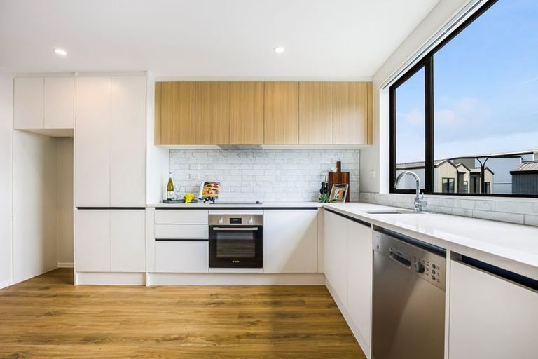 Photo of property in 173a Wainui Road, Silverdale, 0932