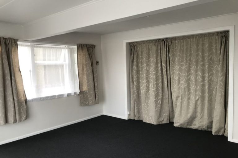 Photo of property in 139 Maupuia Road, Miramar, Wellington, 6022