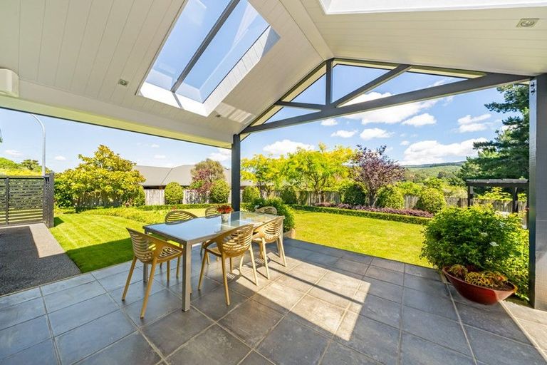 Photo of property in 13 Marua Palm Grove, Timberlea, Upper Hutt, 5018