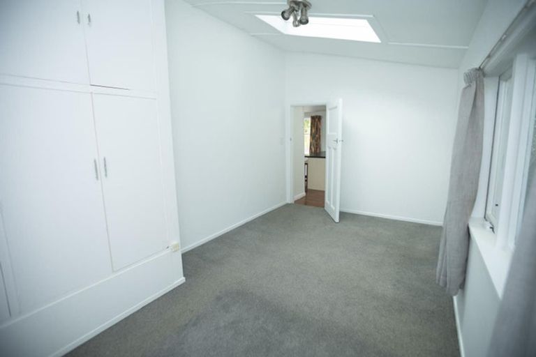 Photo of property in 119 Wadestown Road, Wadestown, Wellington, 6012