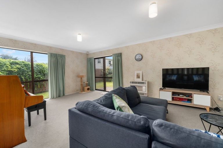Photo of property in 1 Astrid Court, Awapuni, Palmerston North, 4412
