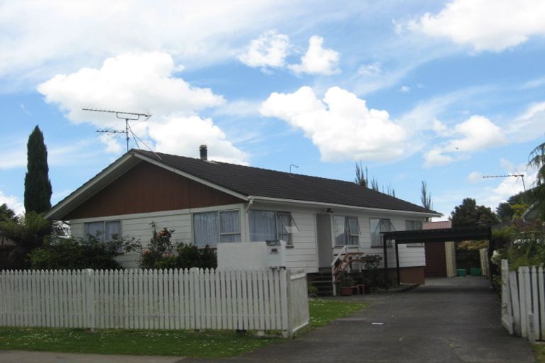 Photo of property in 52 John Walker Drive, Manurewa, Auckland, 2102