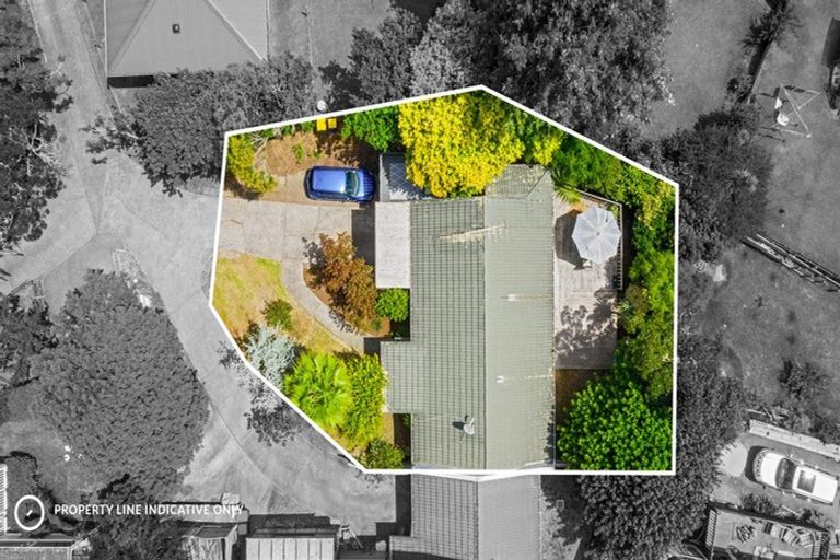 Photo of property in 1/71 Oaktree Avenue, Browns Bay, Auckland, 0630