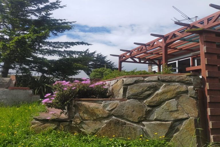 Photo of property in 26 Porterfield Street, Macandrew Bay, Dunedin, 9014