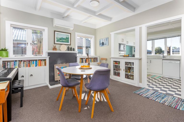 Photo of property in 28 John Street, Pukekohe, 2120