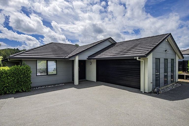 Photo of property in 5 North Crest Drive, Onerahi, Whangarei, 0110