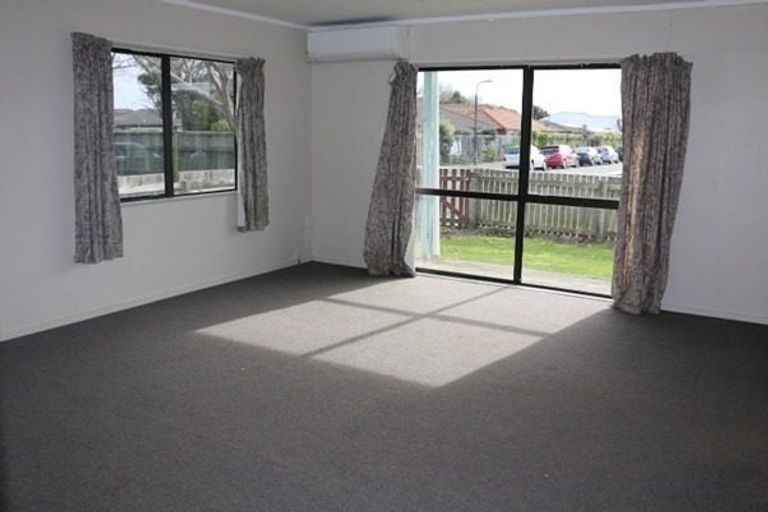 Photo of property in 40 Fitchett Street, Palmerston North, 4410