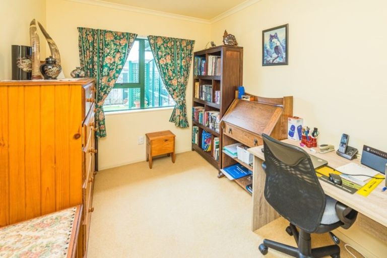 Photo of property in 16 Kelsi Street, Tawhero, Whanganui, 4501