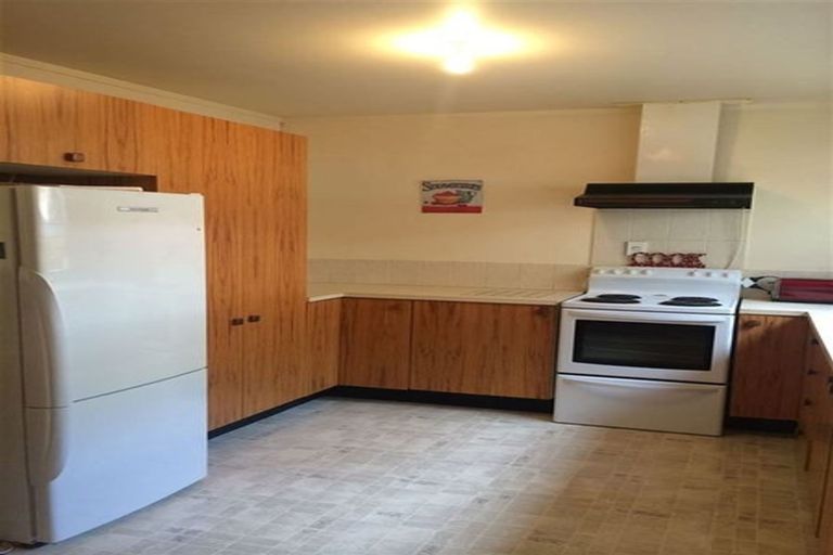 Photo of property in 1/62 Titirangi Road, New Lynn, Auckland, 0600