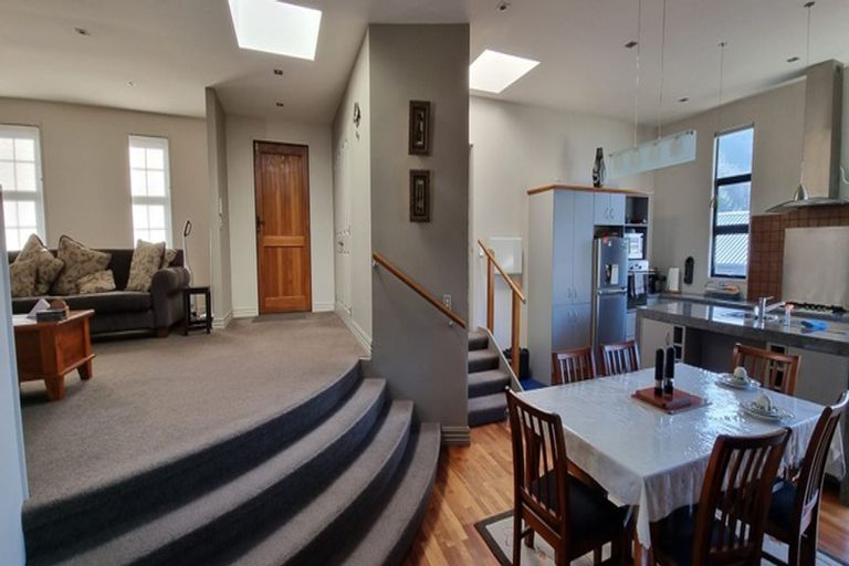 Photo of property in 25a Marina Drive, Frankton, Queenstown, 9300