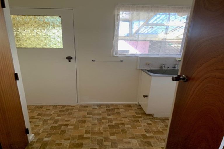 Photo of property in 16 Hackett Street, Whanganui East, Whanganui, 4500