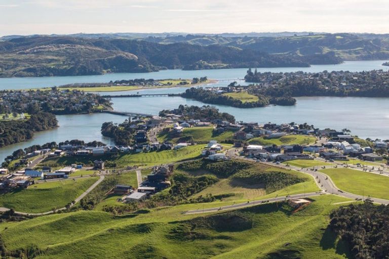 Photo of property in 101 Rangitahi Road, Raglan, 3225