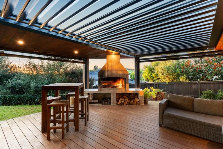 Photo of property in 61 Lisle Farm Drive, Pukekohe, 2120