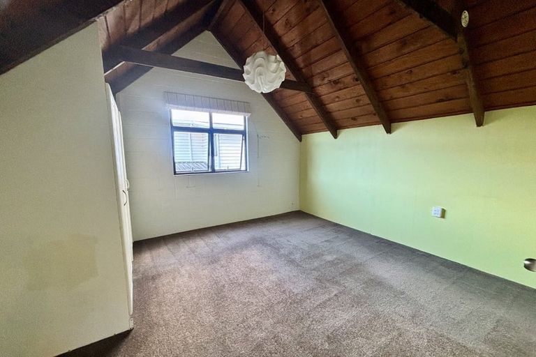 Photo of property in 5a Tapestry Grove, Silverstream, Upper Hutt, 5019