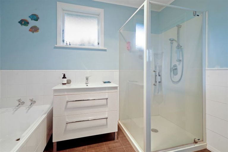 Photo of property in 24 Erica Street, Papanui, Christchurch, 8053