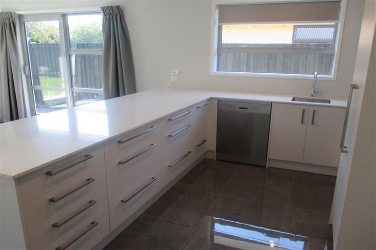 Photo of property in 27 Robert Duncan Road, Belfast, Christchurch, 8051