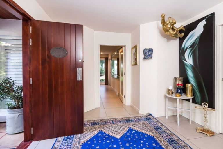 Photo of property in 58 Gillespie Place, Acacia Bay, Taupo, 3385