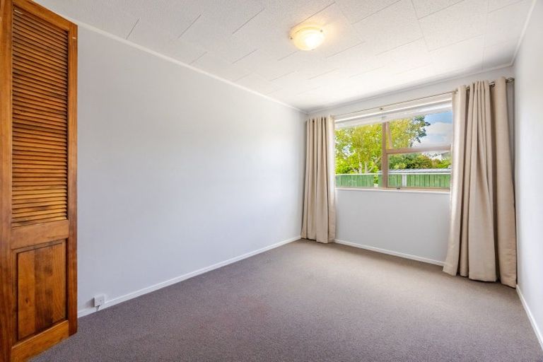 Photo of property in 9 Willow Grove, Waipukurau, 4200