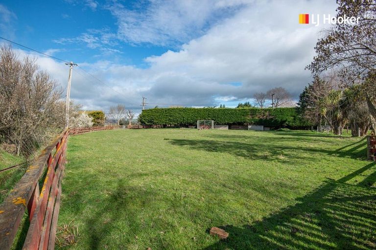 Photo of property in 219 Outram-mosgiel Road, Mosgiel, Outram, 9073