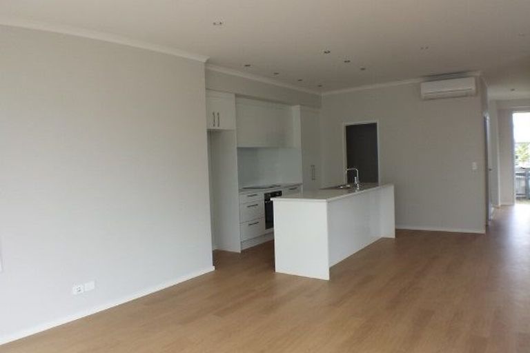 Photo of property in 4 Ponga Street, Hobsonville, Auckland, 0616