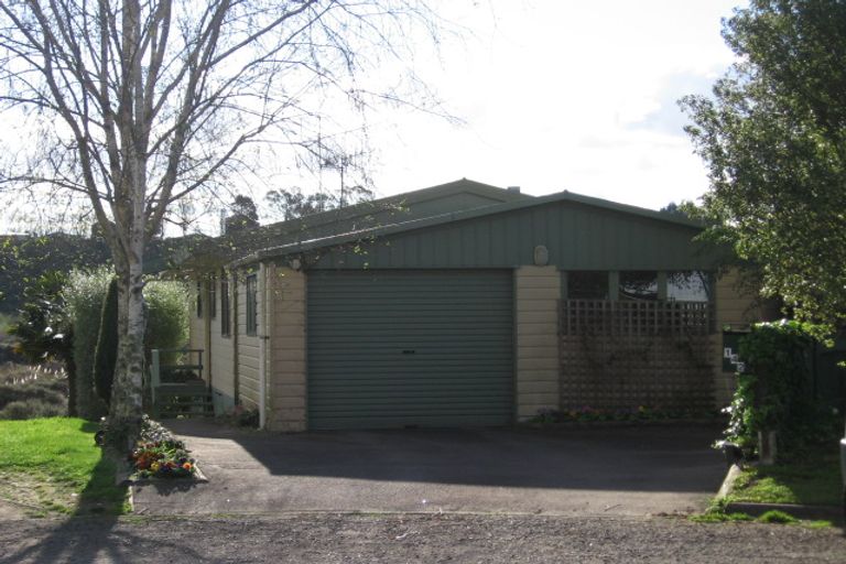 Photo of property in 142 Windermere Drive, Poike, Tauranga, 3112