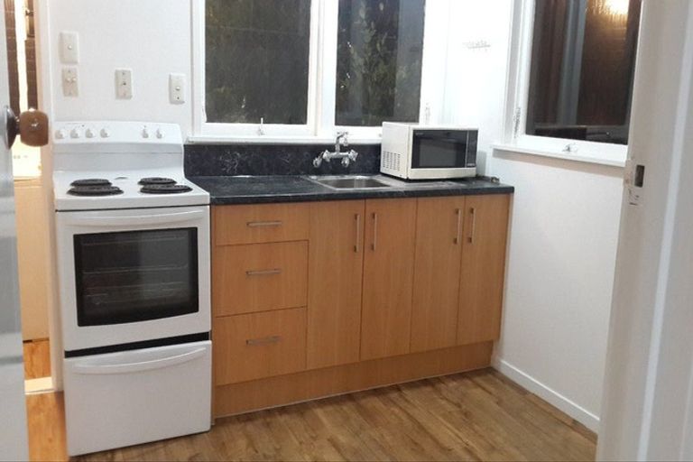 Photo of property in 3/29 Taharoto Road, Takapuna, Auckland, 0622