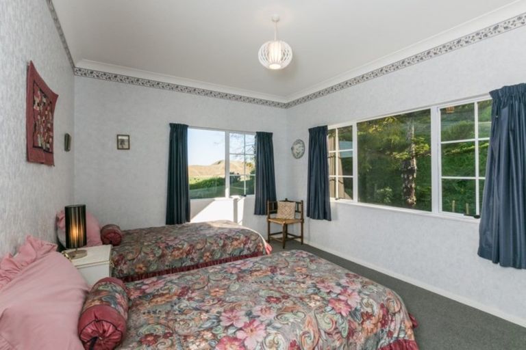 Photo of property in 16 Kaiangaroa Place, Bay View, Napier, 4104