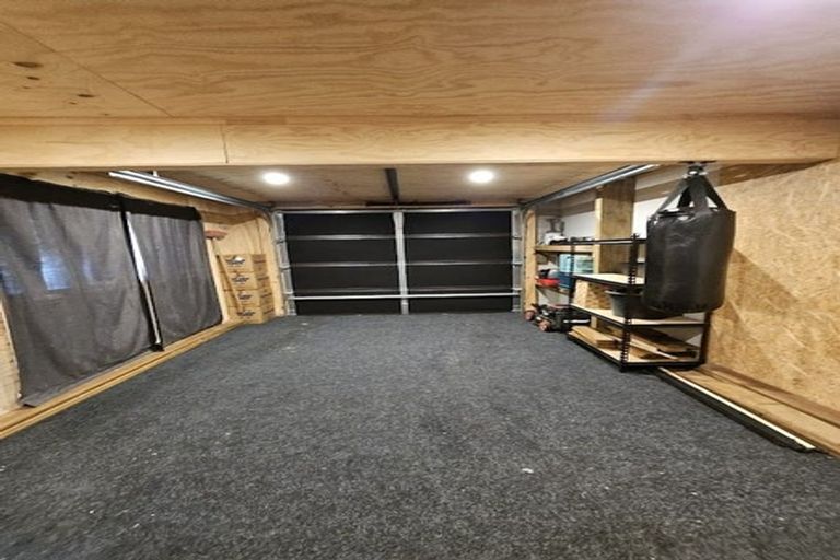 Photo of property in 19b Aorangi Road, Paraparaumu, 5032