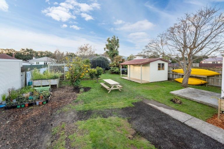Photo of property in 13 Brook Street, Waiwhetu, Lower Hutt, 5010