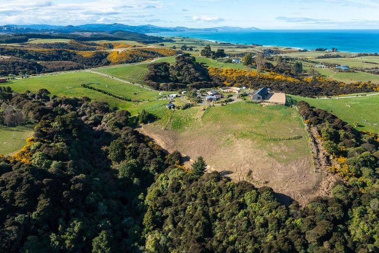 Photo of property in 272 Otokia-kuri Bush Road East, Kuri Bush, Dunedin, 9091