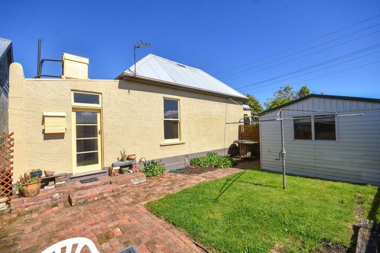Photo of property in 25 Nicholson Street, Forbury, Dunedin, 9012
