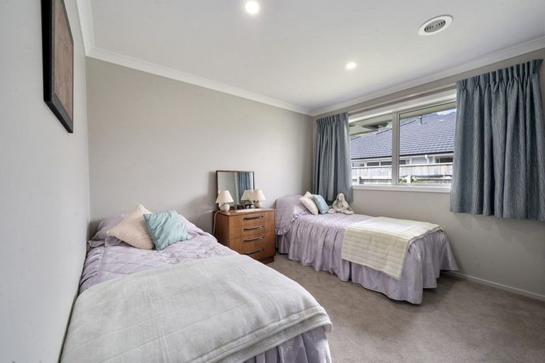 Photo of property in 31 Waipunahau Road, Waikanae, 5036