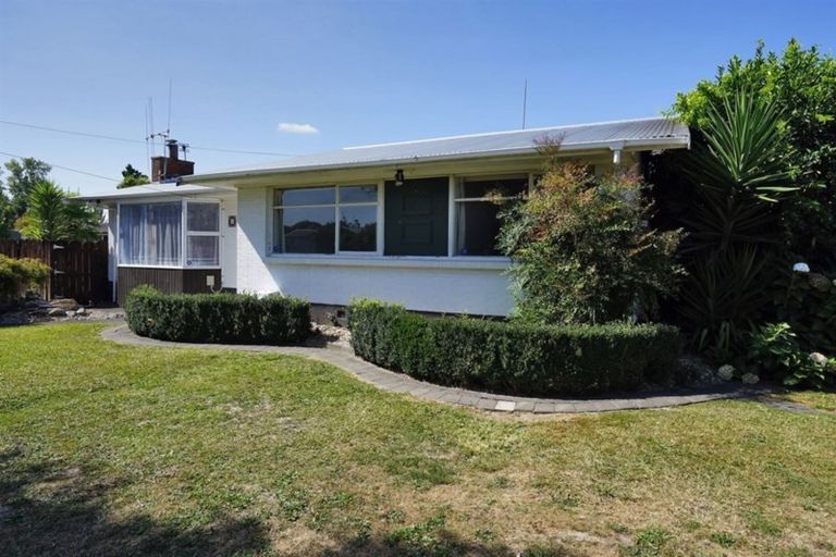 Photo of property in 42 Pulham Crescent, Queenwood, Hamilton, 3210