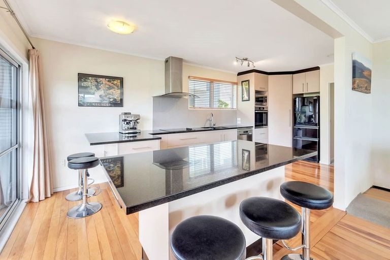 Photo of property in 46 Seine Road, Forrest Hill, Auckland, 0620