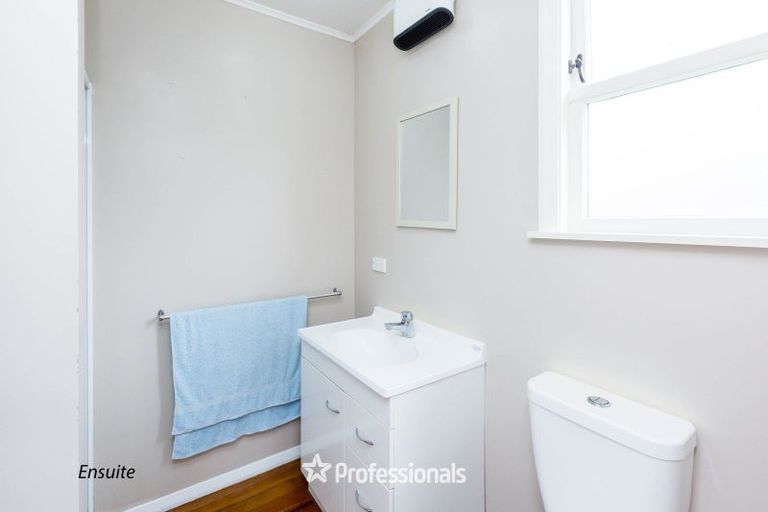 Photo of property in 8 Wilkie Crescent, Naenae, Lower Hutt, 5011