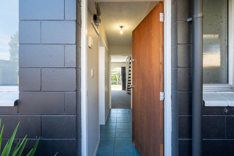 Photo of property in 4/30 Epsom Road, Sockburn, Christchurch, 8042