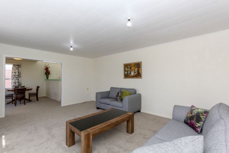 Photo of property in 4 Parsons Street, Vogeltown, New Plymouth, 4310