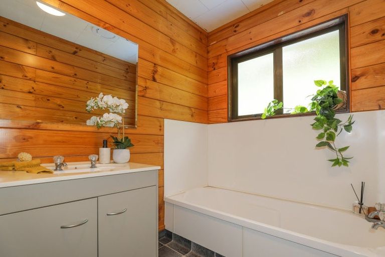 Photo of property in 9 Tihi Road, Springfield, Rotorua, 3015