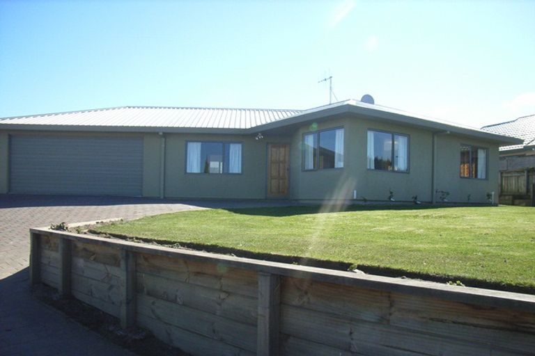 Photo of property in 17 The Grove, Nukuhau, Taupo, 3330