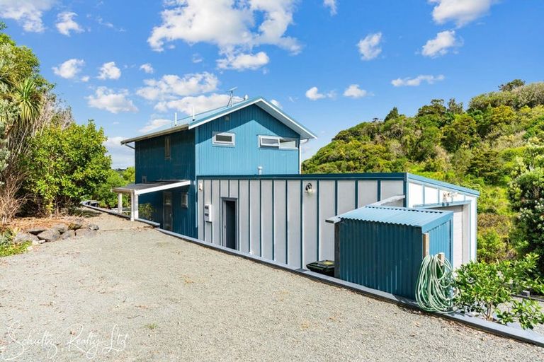Photo of property in 1122 Whakapirau Road, Whakapirau, Maungaturoto, 0583