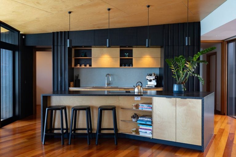 Photo of property in 36 The Cliffs, Britannia Heights, Nelson, 7010