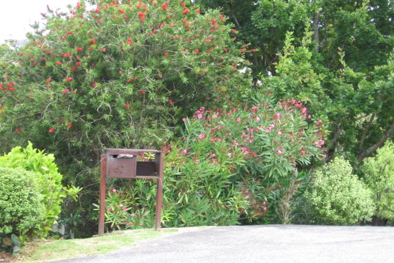 Photo of property in 62 Heathcote Road, Castor Bay, Auckland, 0620