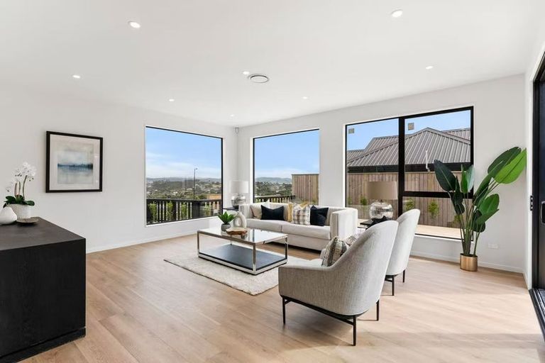 Photo of property in 25 Anehana Place, Stanmore Bay, Whangaparaoa, 0932