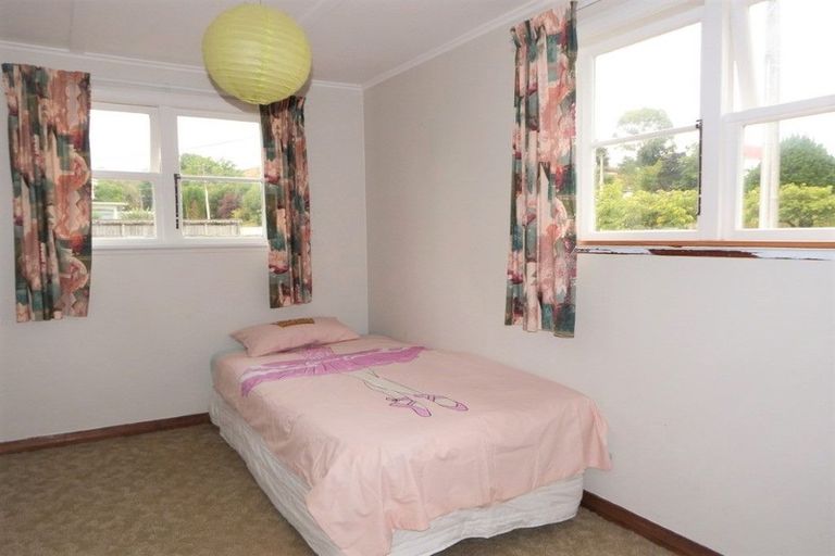 Photo of property in 7 Rangatira Road, Hunterville, 4730