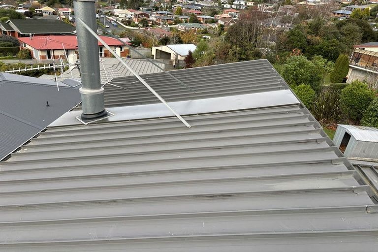 Photo of property in 5 Larkins Street, Helensburgh, Dunedin, 9010