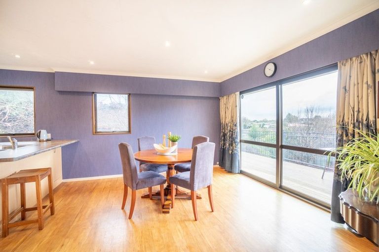 Photo of property in 3 Wharite Place, Awapuni, Palmerston North, 4412