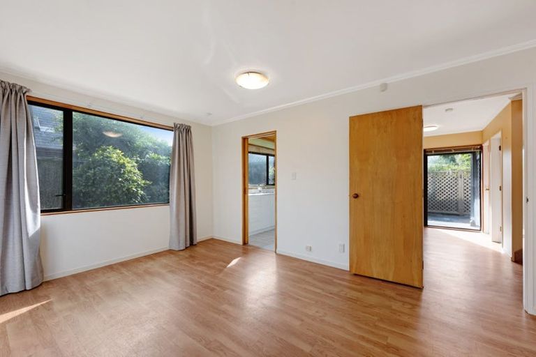 Photo of property in 36a Whites Line West, Woburn, Lower Hutt, 5010